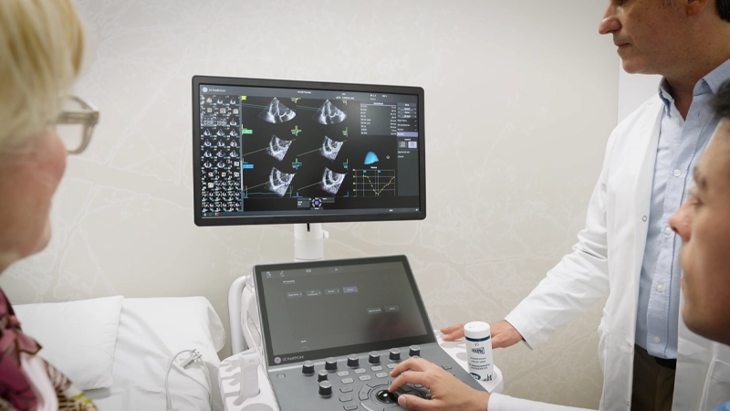 Ecografía tiroidea en Chile: por qué es una de las prestaciones más demandadas y qué equipo necesita tu centro médico